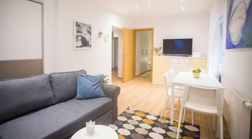 Apartments S&a