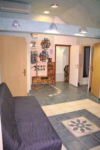 Hostel Miki