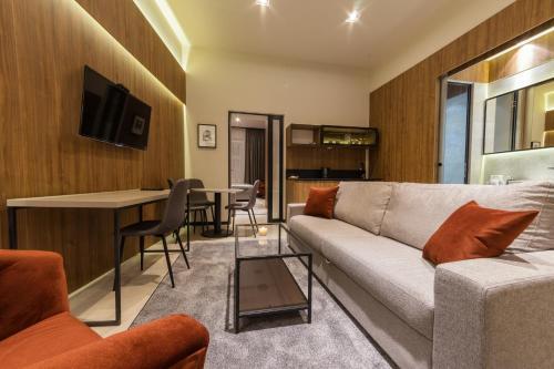 De?man Luxury Apartments