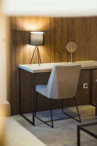 De?man Luxury Apartments