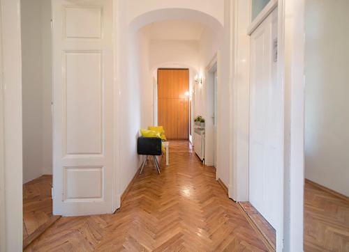 Albergue Guesthouse Centar 2