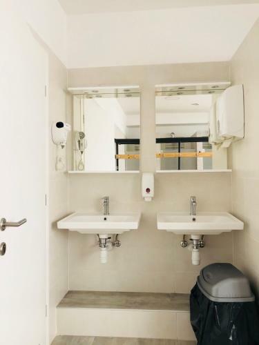 3f Hostel