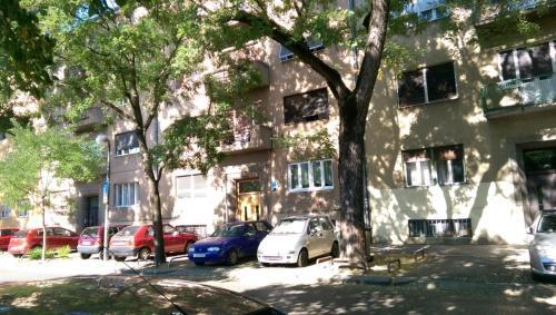 Studio Apartment In Zagreb With Balcony, Wifi, Washing Machine (3797-1)