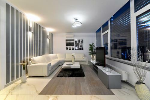 Apartment Luxury 4U