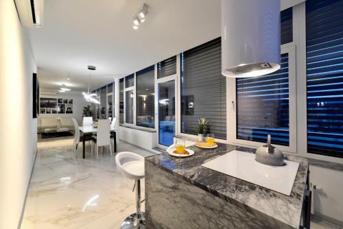 Apartment Luxury 4U