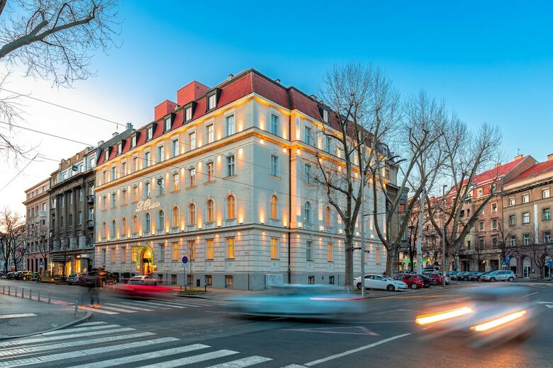 Hotel Le Premier