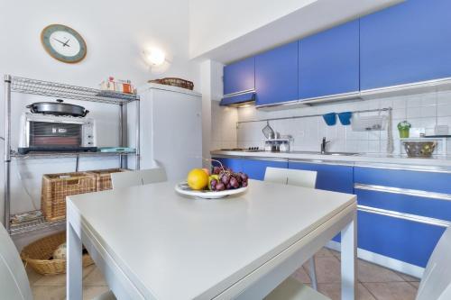 Hostal Diana House With Apartments
