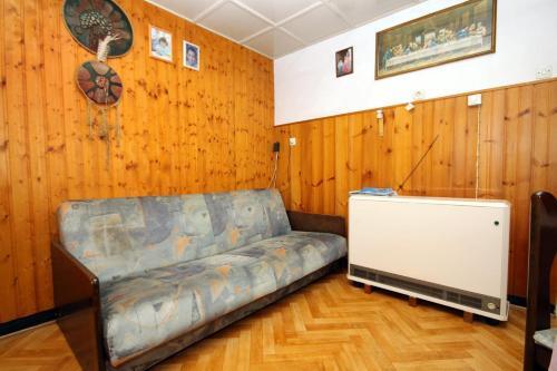 Apartment Zrnovo 9239a