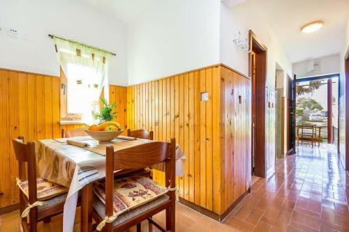 Holiday Home Snjezana
