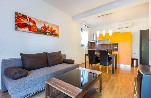 Apartments Gluhac