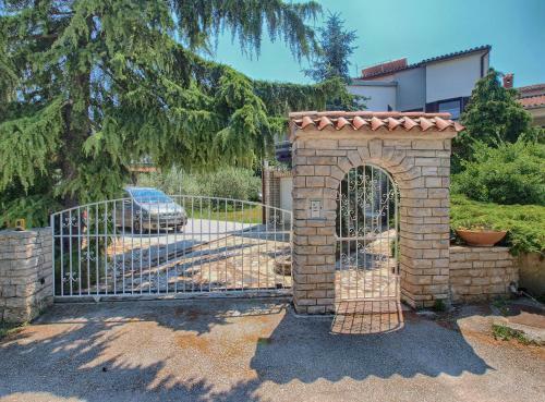 Apartments Adrijana 736