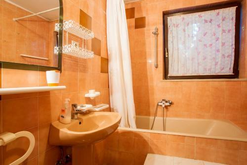 Apartments Adrijana 736