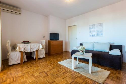 Sea View Apartments Pericic