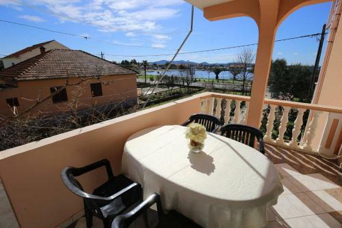 Sea View Apartments Pericic