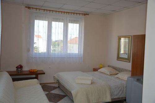 Sea View Apartments Pericic