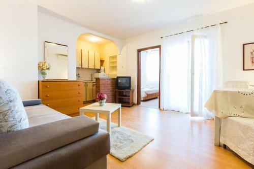 Sea View Apartments Pericic