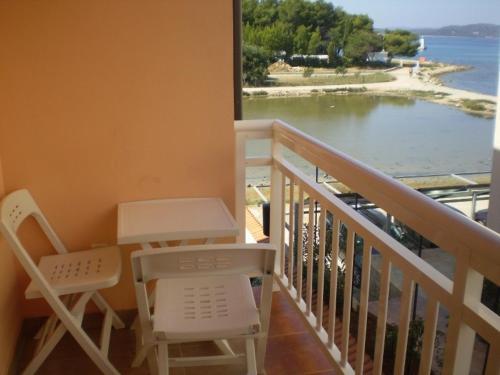 Seafront Apartments Sukosan (3470)