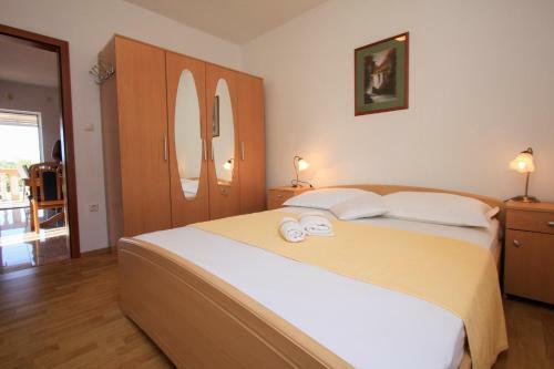 Apartments Azuro