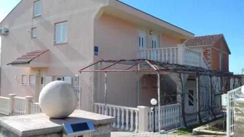 Apartments By The Sea Sukosan (zadar) - 15036