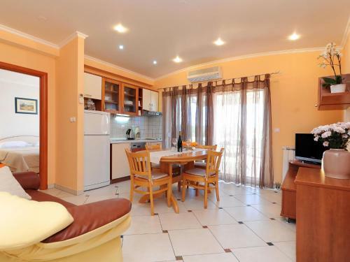 Apartment Elvira.2