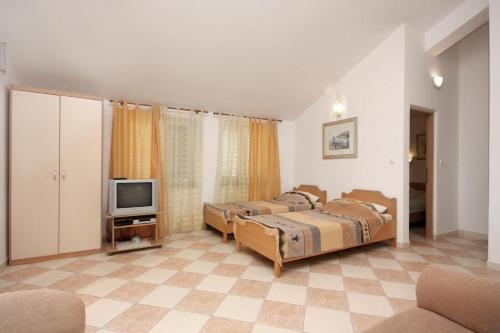 Apartments By The Sea Sukosan (zadar) - 5864