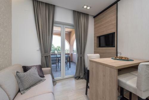 Luxury Apartments Garden