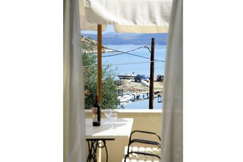 Apartamento Theophilos 2