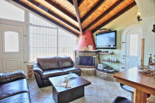 Villa Athanasia Beach House