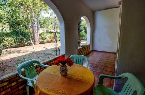 Aparthotel Nireas Studios & Aparts