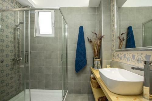 Villa White Passion