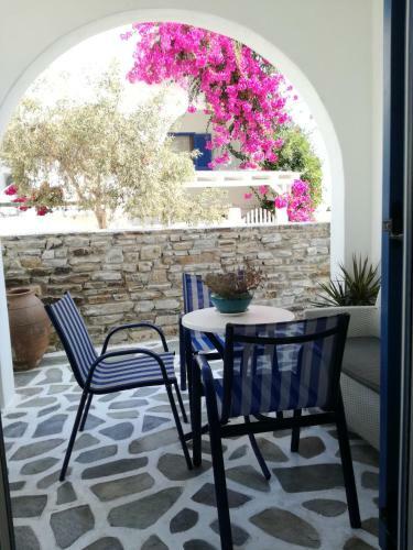 Minas House Antiparos