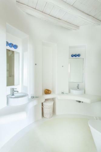 Villa Rafaella By The Pearls Collection