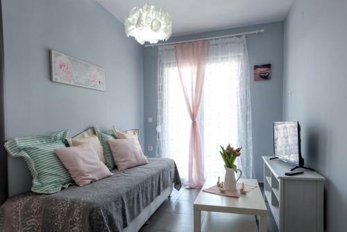Kes Apartments