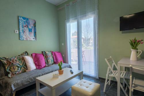 Kes Apartments