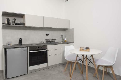 Calme Suites Mani