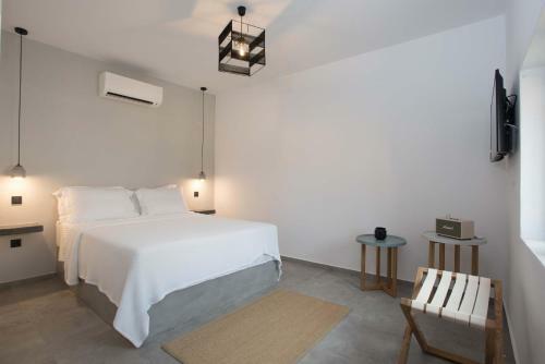 Calme Suites Mani