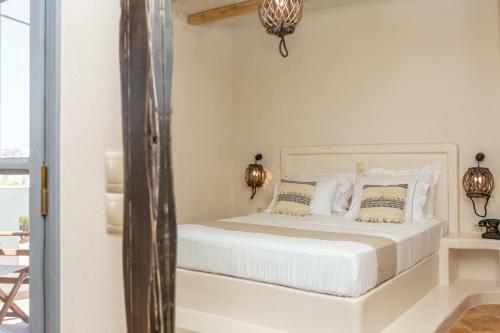 Hotel Ampelos Inn