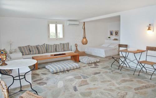 Aenaos Villa, Tinos