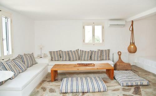 Aenaos Villa, Tinos