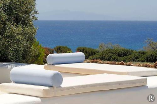 Alyki Villa Sleeps 10 Pool Air Con