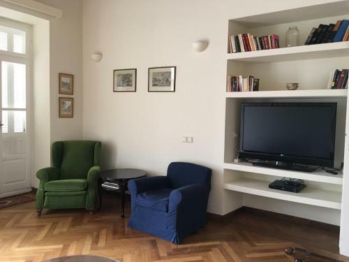 Palaia-hora Home & Studio