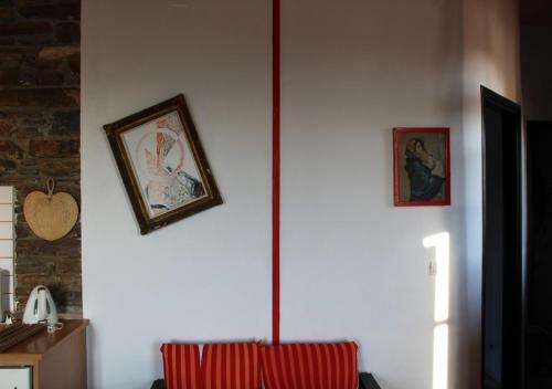 Villette Adonis Andros