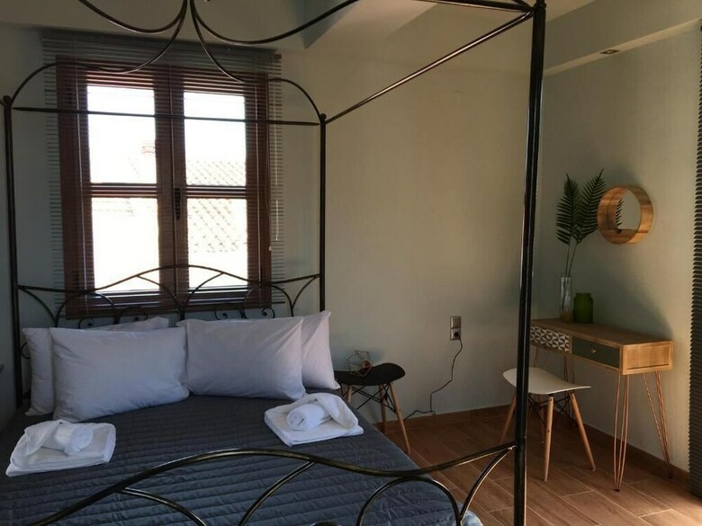 Hostal Vassilis Retreat