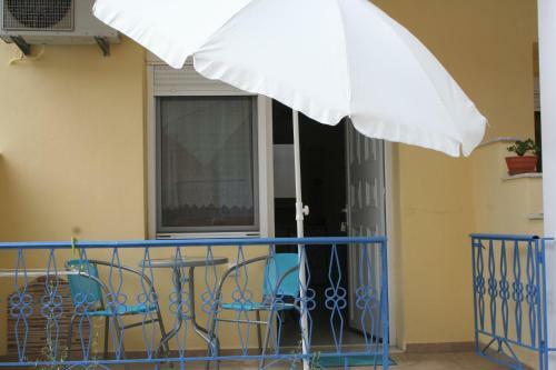 Alexandros Studios