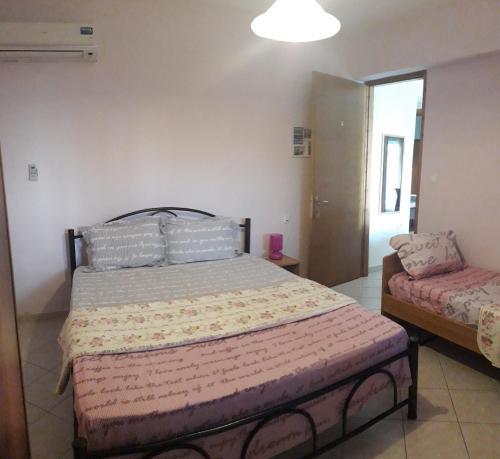 Apartamento Elena Rooms-apartments