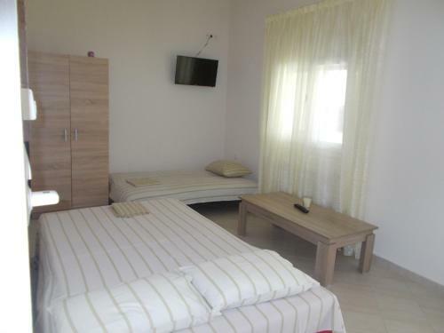 Apartamento Elena Rooms-apartments