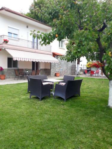 Apartamento Elena Rooms-apartments