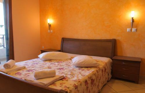 Villa Lola's House