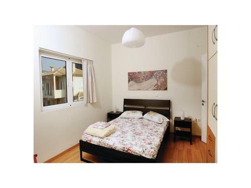 Three-bedroom Holiday Home In Diakopto Achaias