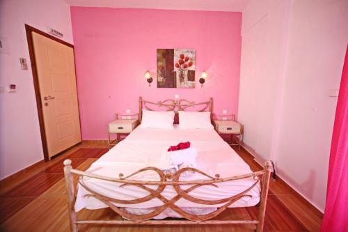 Hostal Coralli Rooms